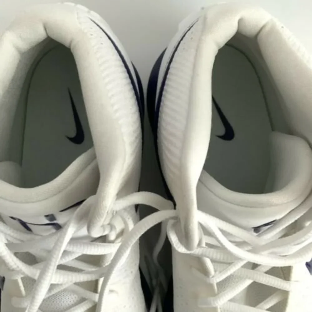 New Nike Sneakers Men Hyperdunk High Top Lace-up 2017 White 17